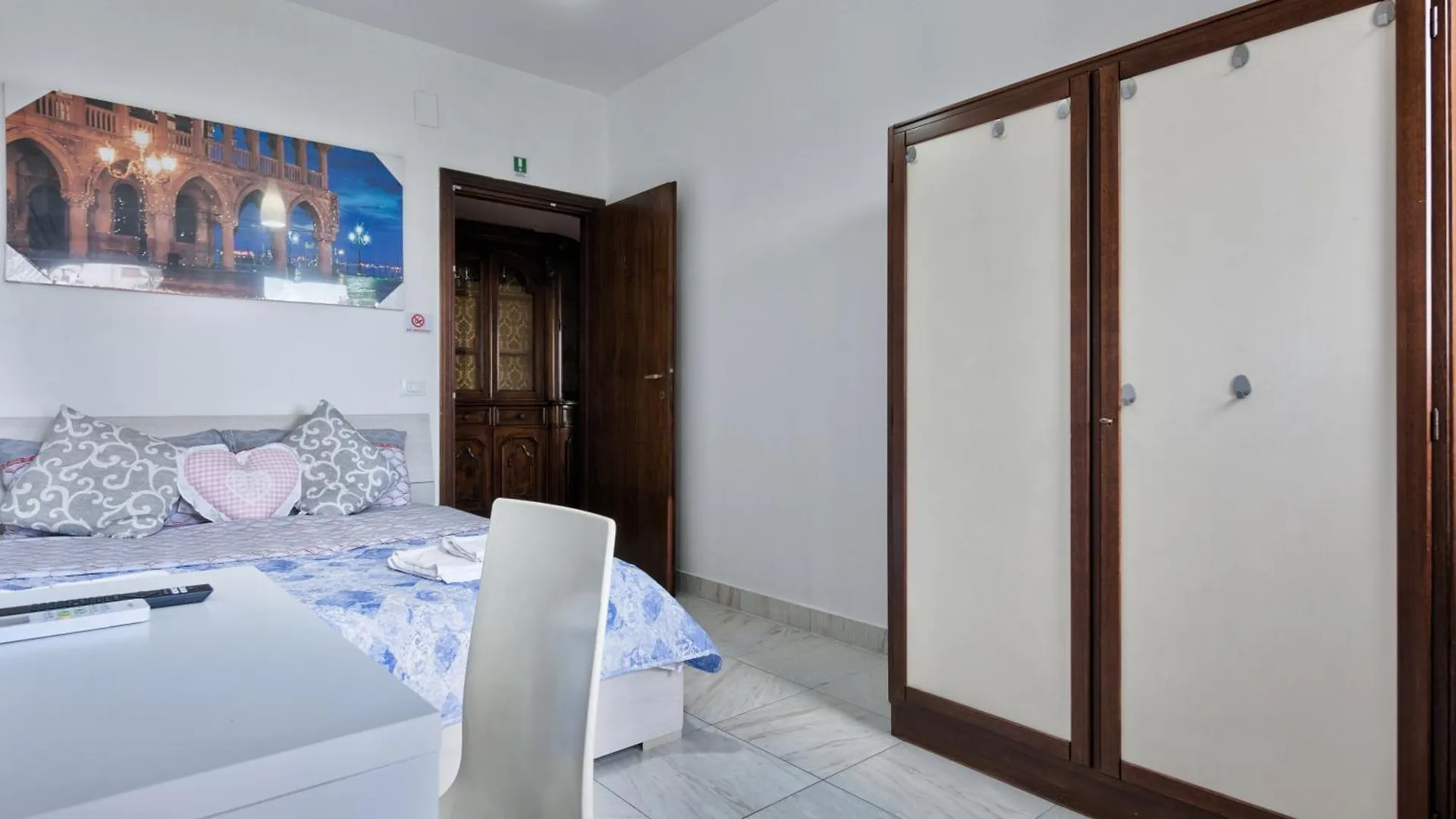 Guest house Arish Downtown Venice Hotel Marghera Italy